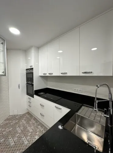Reforma de cocina en Sant Boi de Llobregat por Reformas Romero (6)