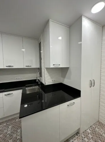 Reforma de cocina en Sant Boi de Llobregat por Reformas Romero (5)