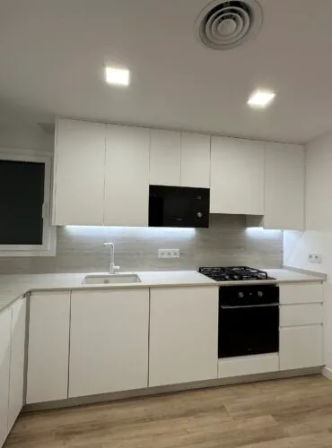 Reforma de cocina en Sant Boi de Llobregat por Reformas Romero (3)